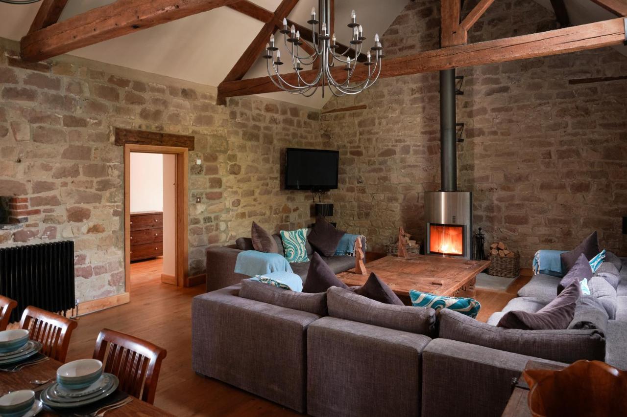 Woodpecker Loft At Millfields Farm Cottages Ashbourne  Zewnętrze zdjęcie
